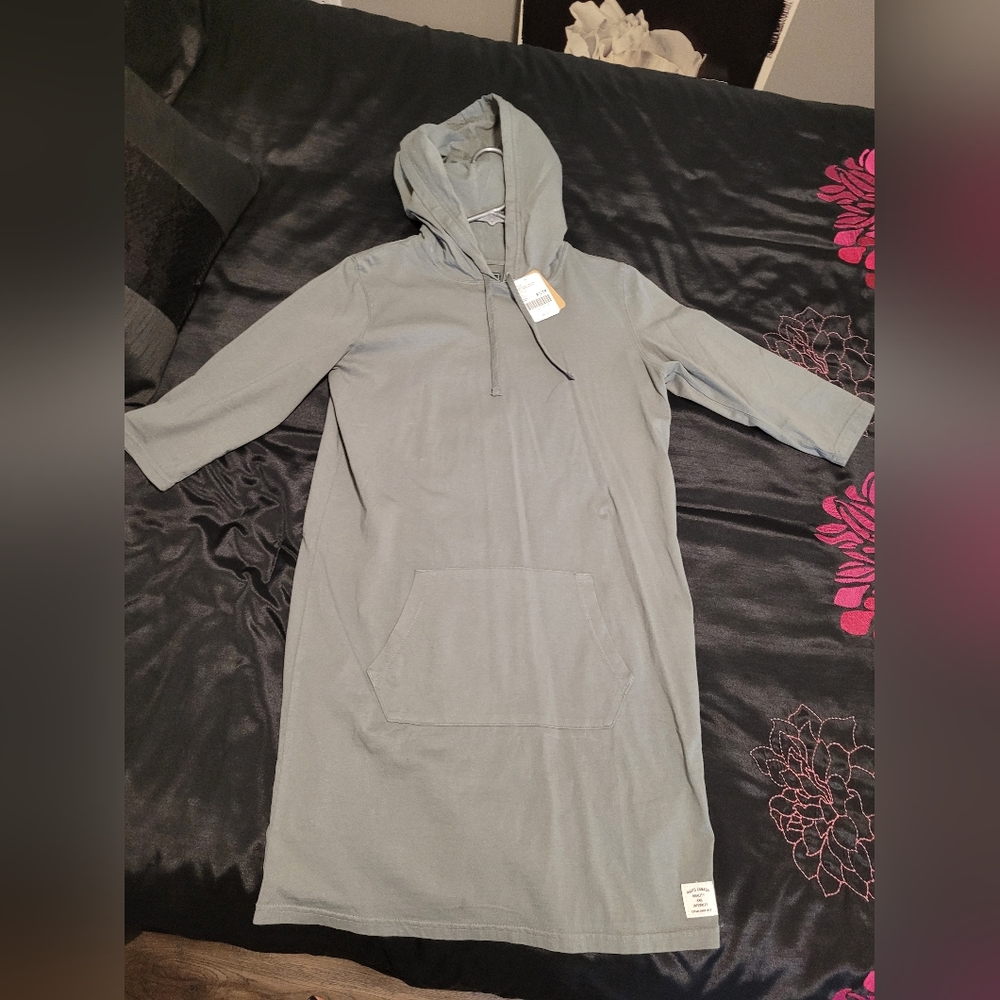 Roots dress